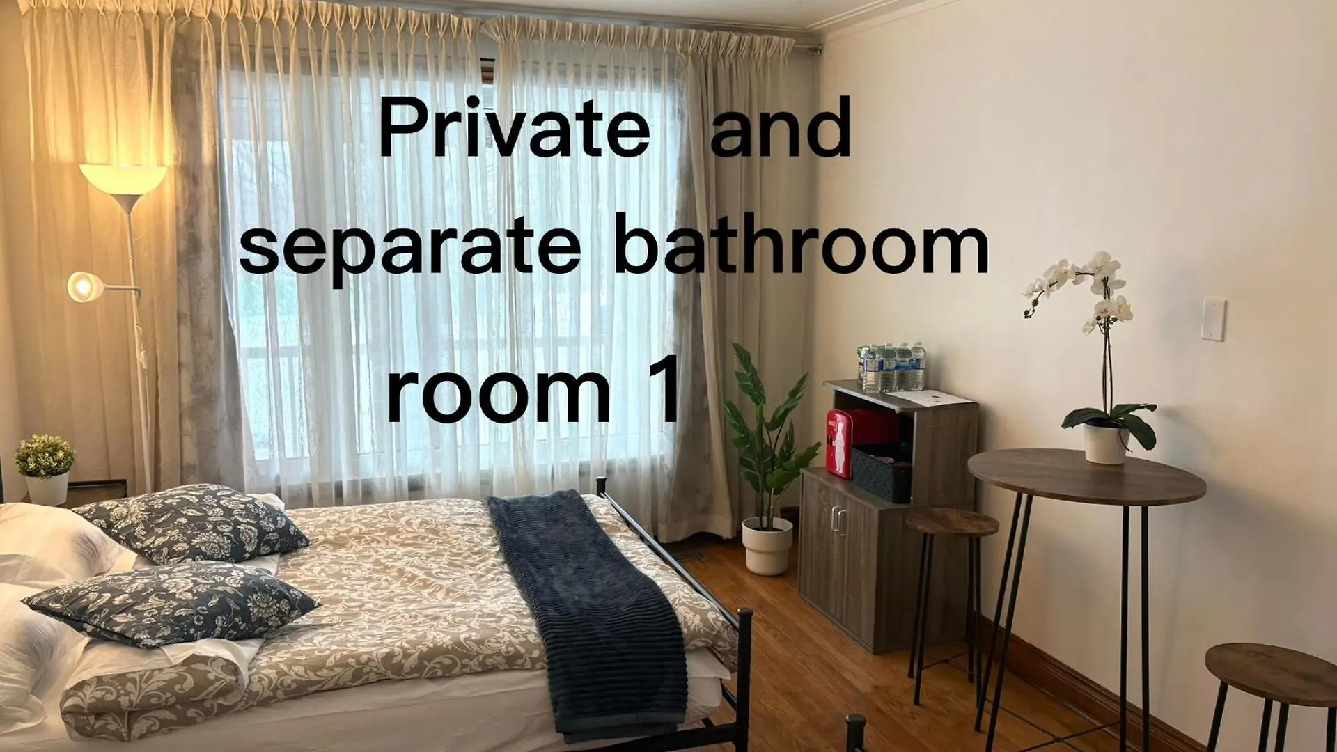 Quarto em Acomodações Particulares 9 Mins To Pareson Ariport Bnb Toronto Canadá